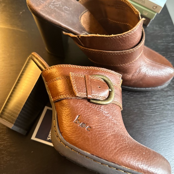b.o.c. leather clogs - Picture 2 of 5